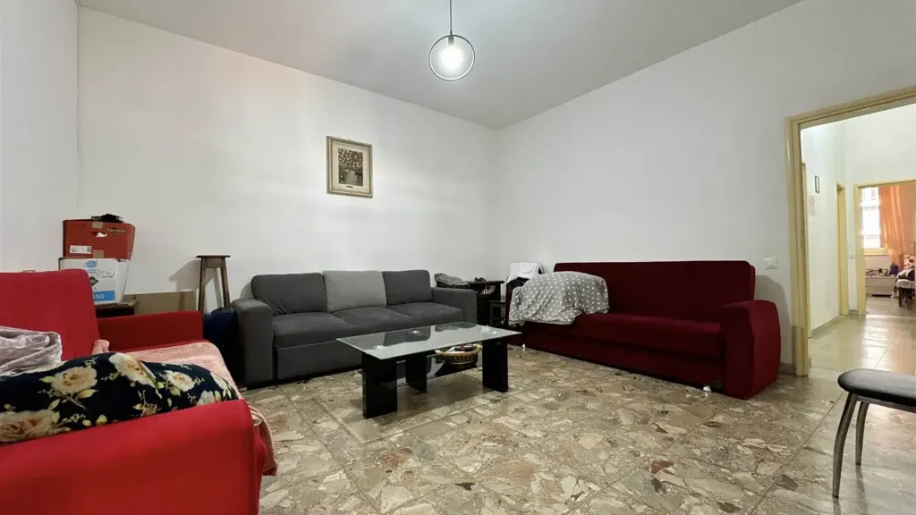 Séjour - Apartment with Terrazzo in Empoli Centre