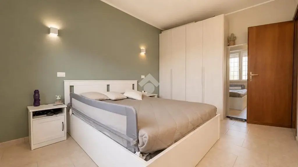 Chambres - Ground Floor Trilocale with Garden in Anzio