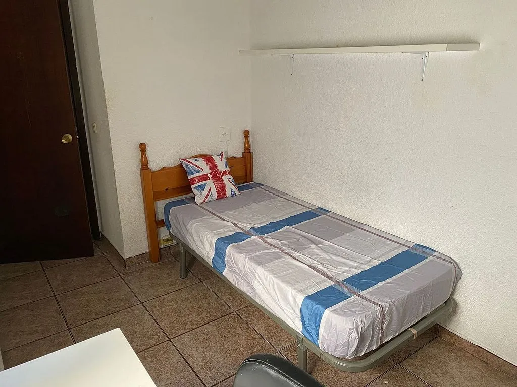 Bedrooms - Brightly Lit Flat with Terrace in Dr. Manuel Candela