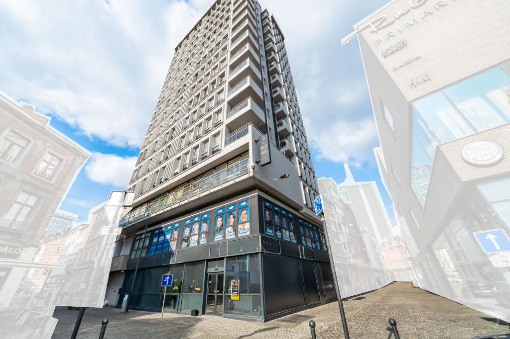 Extérieur - Appartement avec Balcon dans le Centre de Charleroi