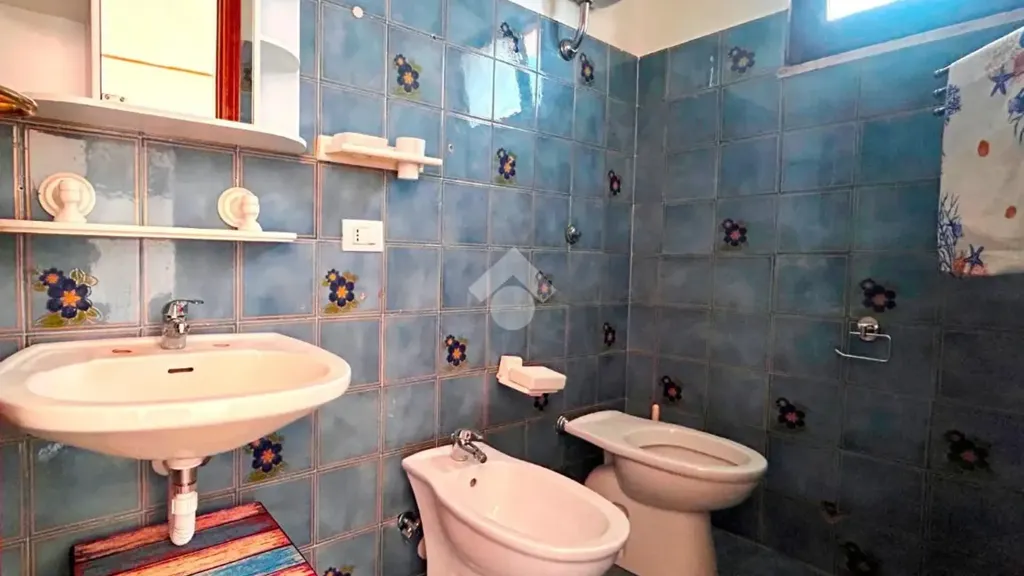 Vannitoad - First Floor Apartment with Terrace in Scalea