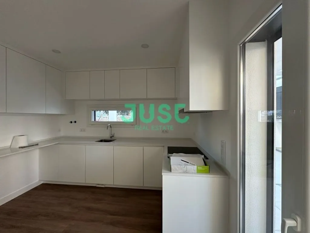 Köök - Luxury Flat with Garage in Pinhal do General