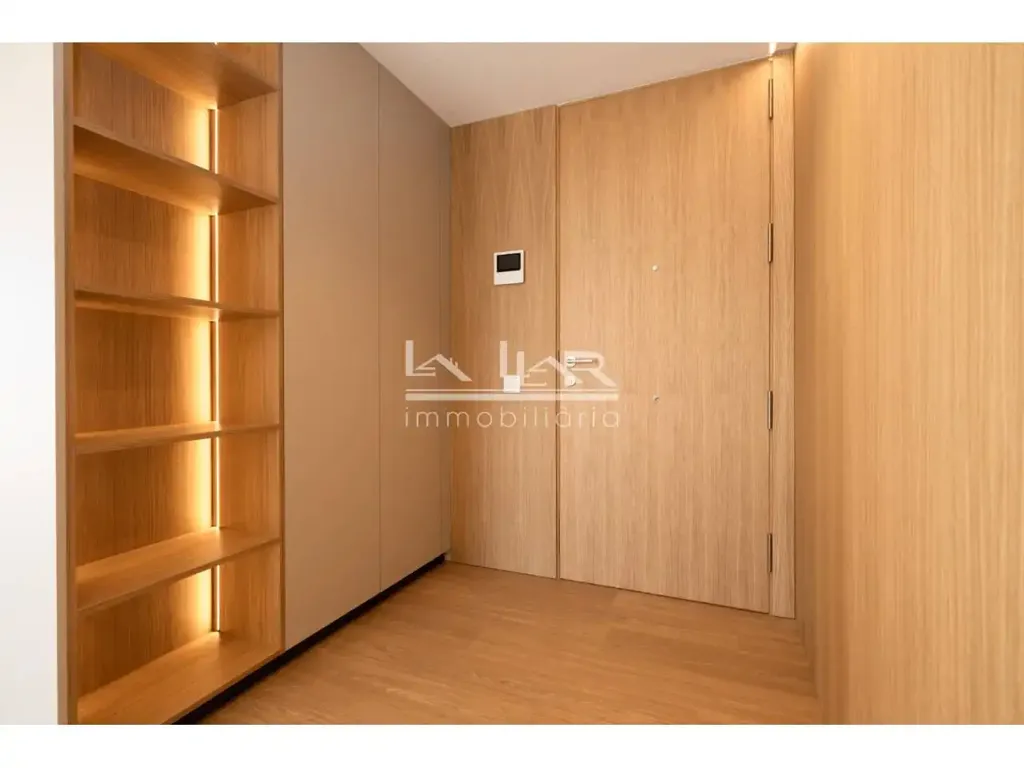 Entrée - Newly Built Flat with Terraces in Nord-El Sucre