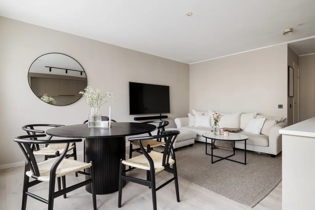 Dining Room - Modern Flat with Private Terrace in Torpa