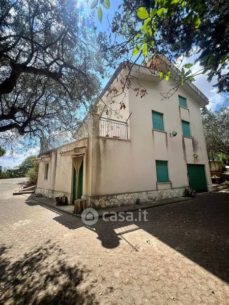 Extérieur - Villa with Garden in San Cataldo