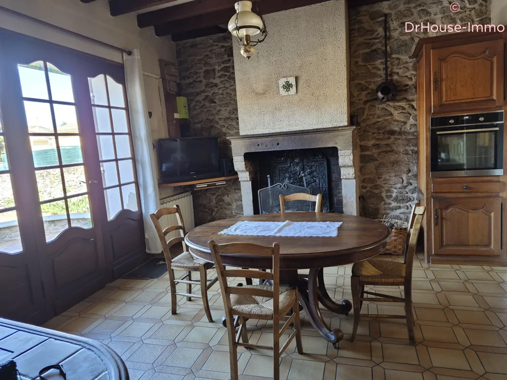 Salle à manger - Maison Ancienne avec Jardin à Castets-En-Dorthe