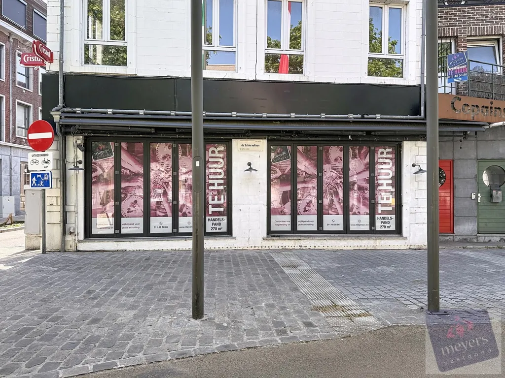 Extérieur - Pavillon Commercial avec Terrasse à Hasselt