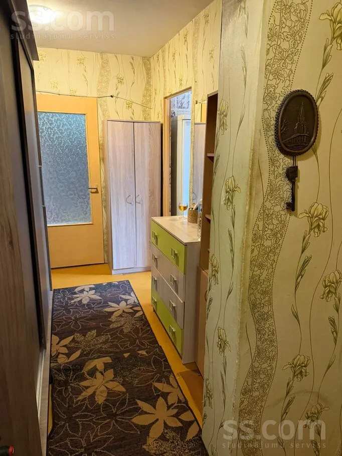 Entrée - Renovated Apartment with Balcony in Olaine