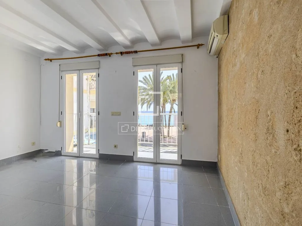 Rooms - 1-Bedroom Flat with Sea View in Javea