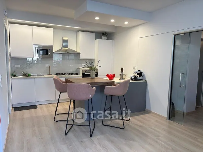 Köök - Modernised Studio with Terrace in Saluzzo