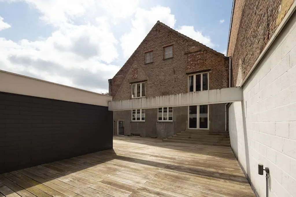 Jardin - Loft Spacieux avec Terrasse en Centre-ville de Bruxelles