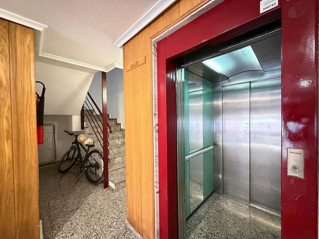 hallway_entrance