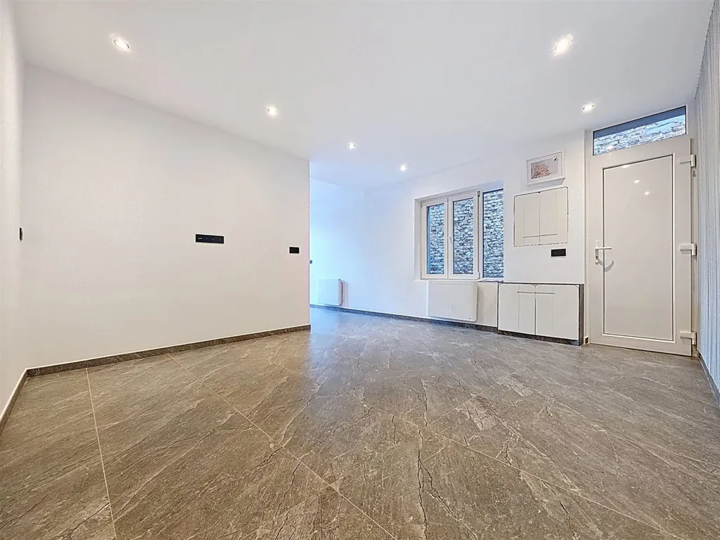Living Room - House with Terrace in Elouges