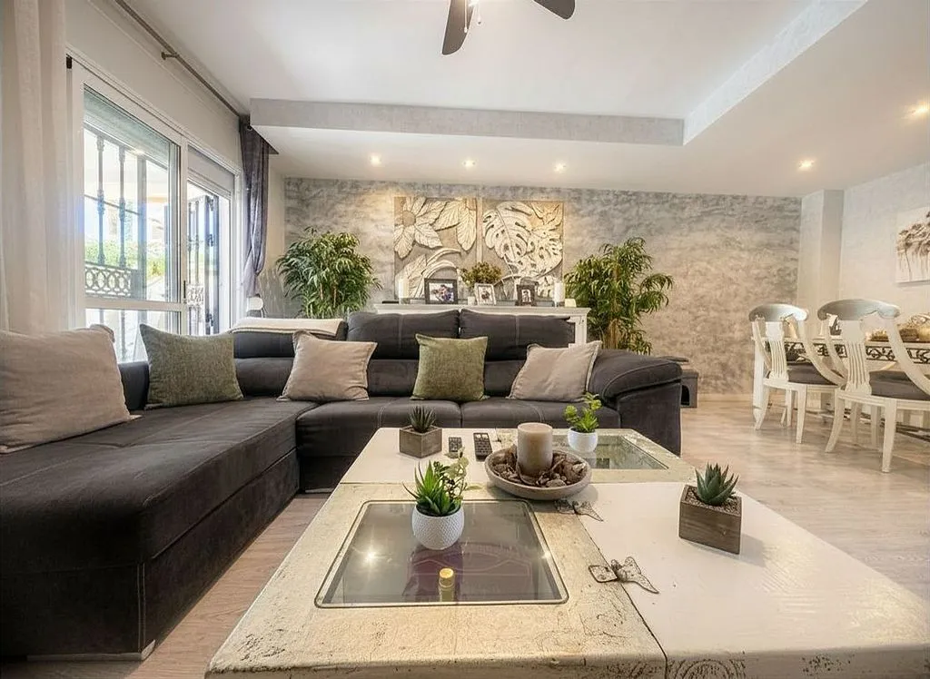 Soggiorno - Terraced Adosado with Pool in Estepona