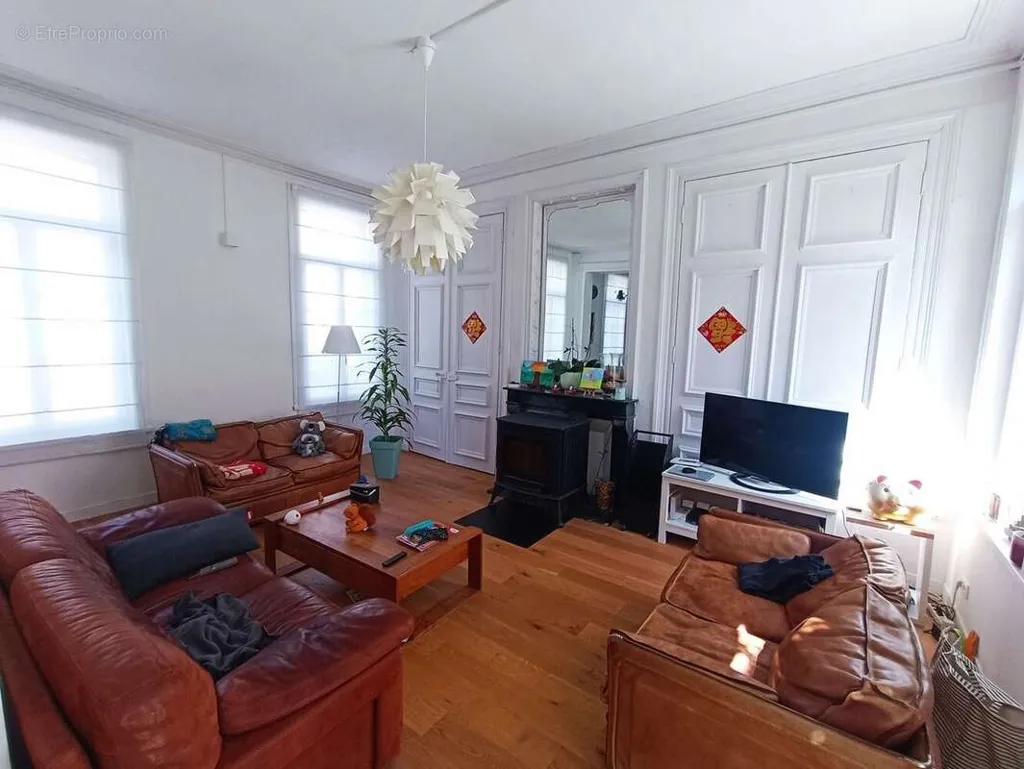 Living Room - House with Garden in Abbeville