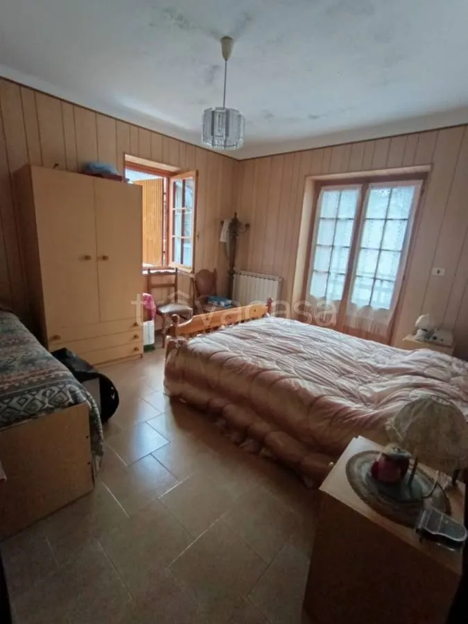 Bedrooms - Semi-detached House with Garden in Giaveno