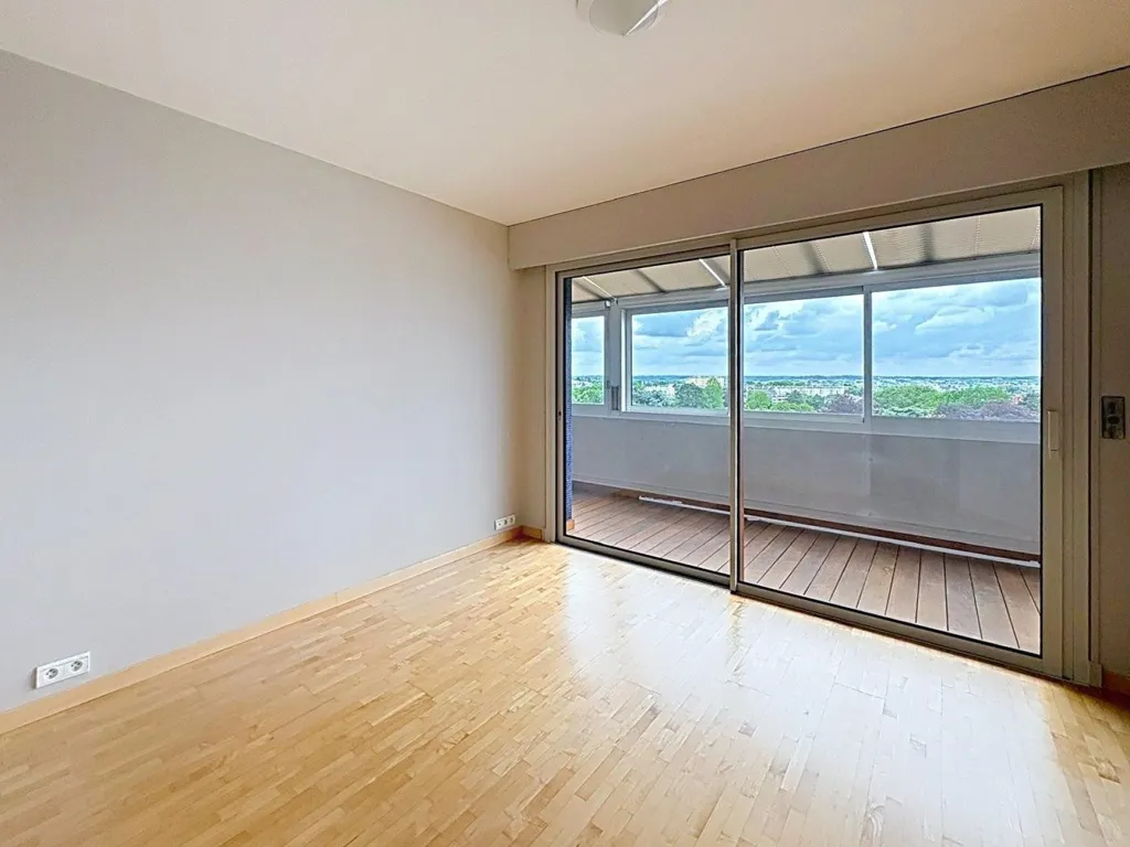 Chambres - Appartement avec Terrasse Panoramique à Rennes
