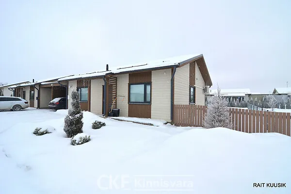 Extérieur - Four-Bedroom House with Terrace in Tõrvandi