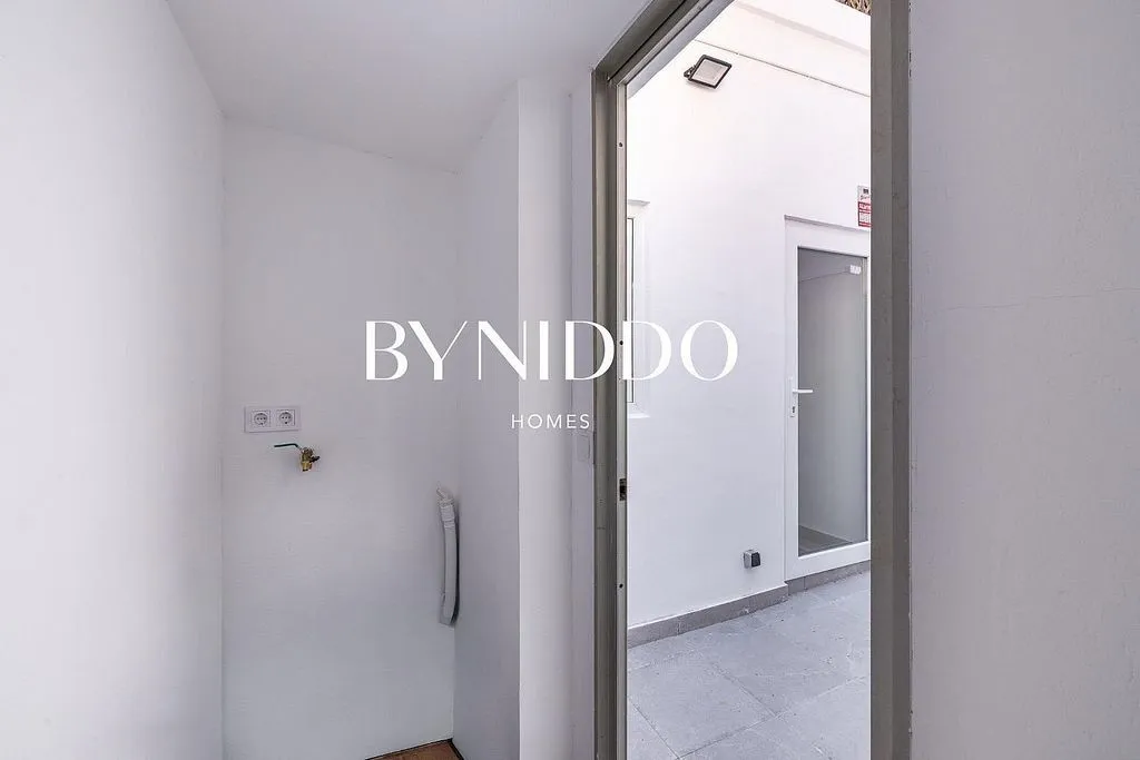 Esik - Apartment with Terrace in El Poble Sec