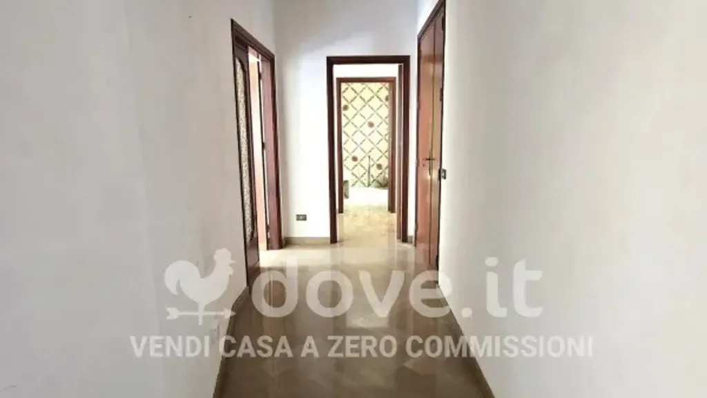 Esik - Spacious Apartment with Garage in Marsala Centre