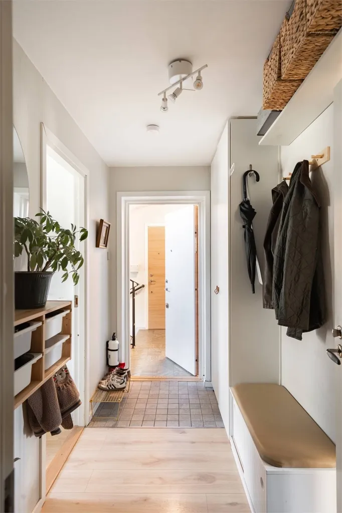 Entrée - Modern Flat with Balcony in Västerås
