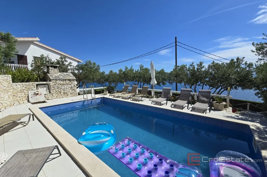 Bassein - House with Sea View near Omis