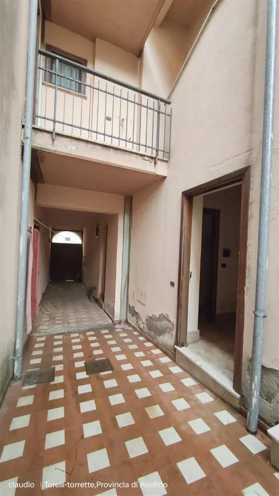 Entrée - Trilocale with Garden in Capocastello, Mercogliano