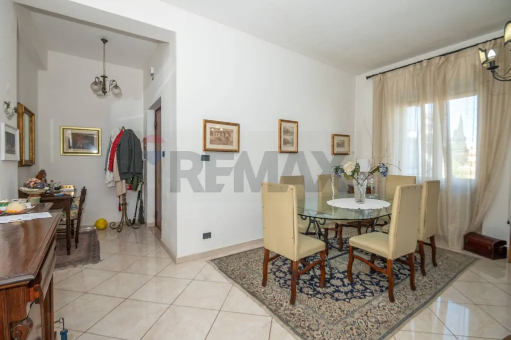 Söögituba - Penthouse Apartment with Balconies in Siracusa