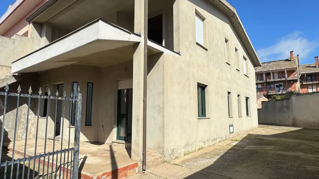 Maison 6 pièces à IT