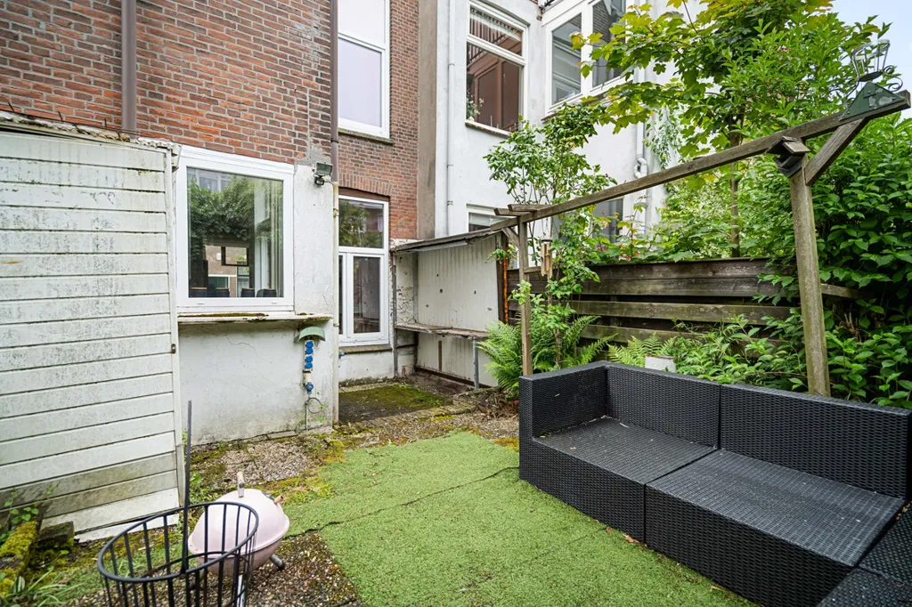 Garden - Characterful Detached House with Garden in Leiden