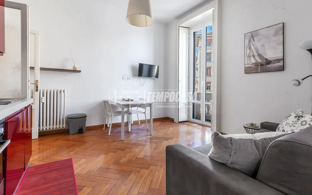 Elutuba - Luxury Duplex with Balconies in Milan