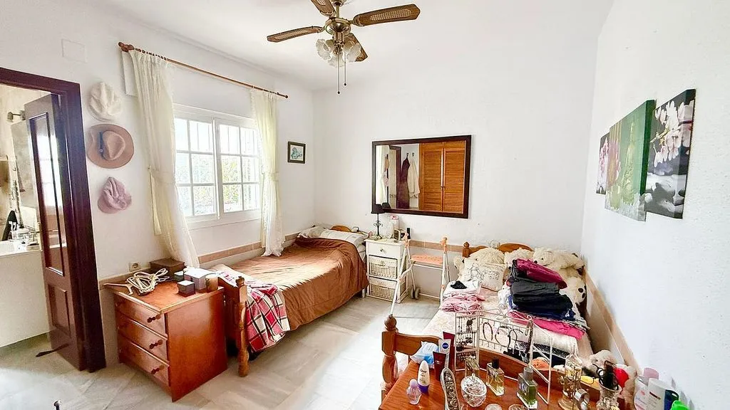 Chambres - Chalet with Pool on Ctra de La Playa, Chiclana