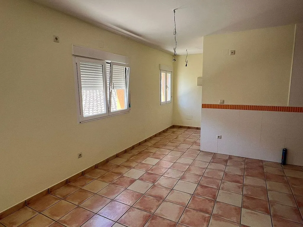 Pièces - Bright 2-Bedroom Flat in Fuencemillán