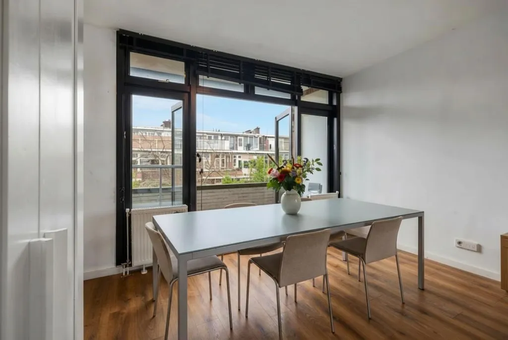 Salle à manger - Maisonette with Rooftop Terrace near Rotterdam Centraal