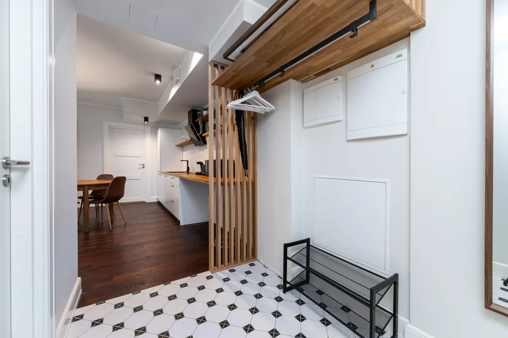 Ingresso - Modernised 3-Bedroom Flat in Tallinn City Centre