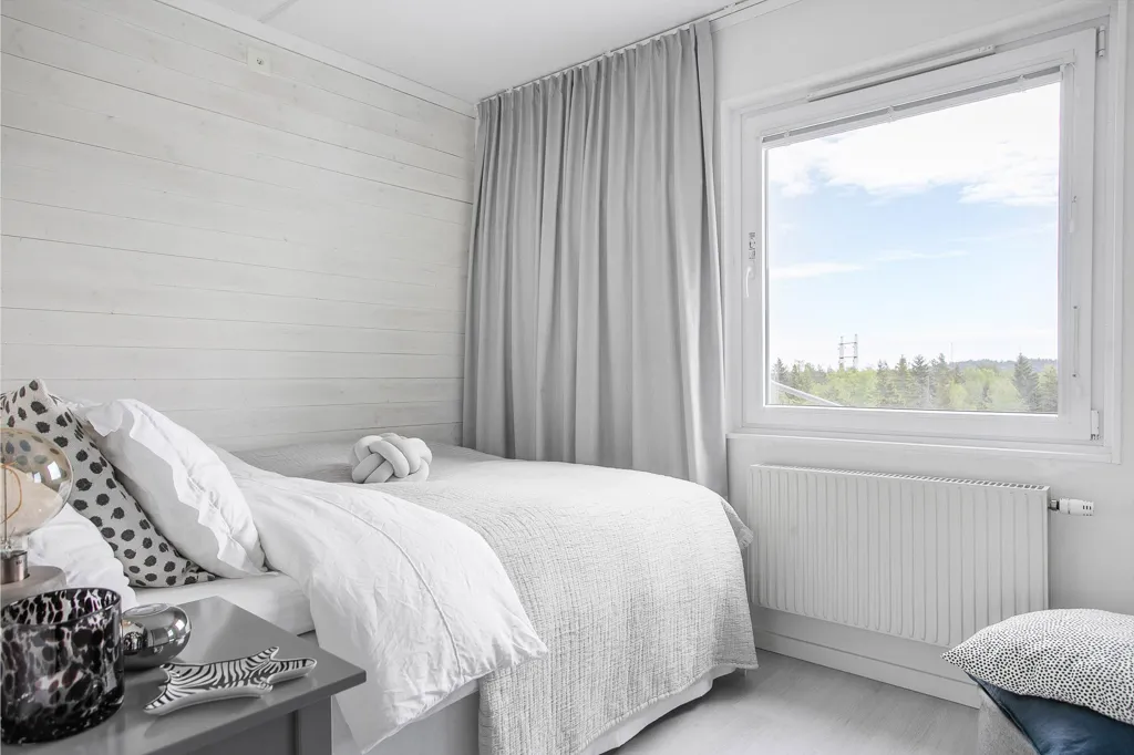 Magamistoad - Apartment with South-Facing Balcony in Tyresö