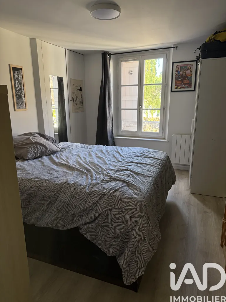 Chambres - Immeuble à Hautvillers avec Potentiel d'Aménagement