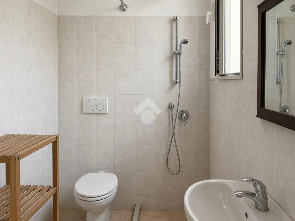 Salles de bain - Casa di Corte with Garden in Cascina