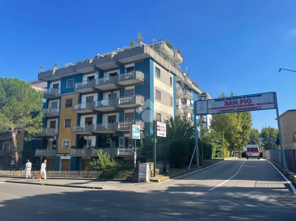 Välivaade - Apartment with Balcony and Parking in Benevento