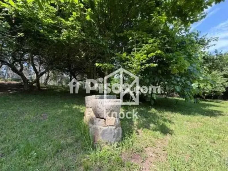 Aed - Rustic Finca with Mountain Views in Castrillón