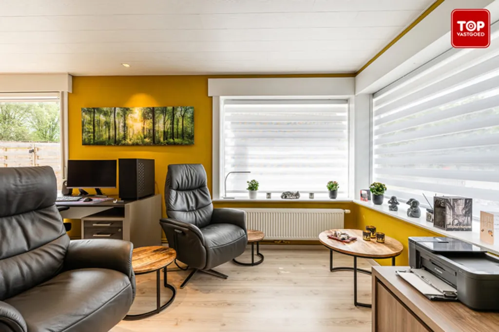 Half-Open House with Garden in Evergem