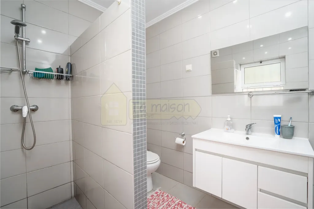 Salles de bain - Single-Storey Villa with Pool in Faro