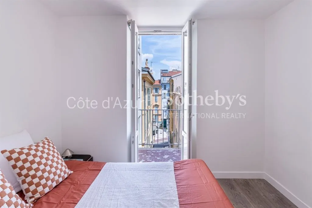 Magamistoad - Luxury Apartment with Balcony in Nice Golden Square
