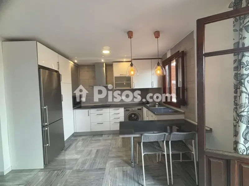 Cuisine - Furnished Apartment with Balcony in Granada Centre