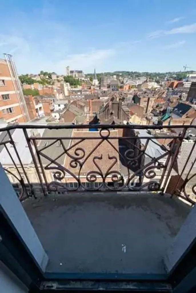 Balcone - Bright Studio with City View in Liège