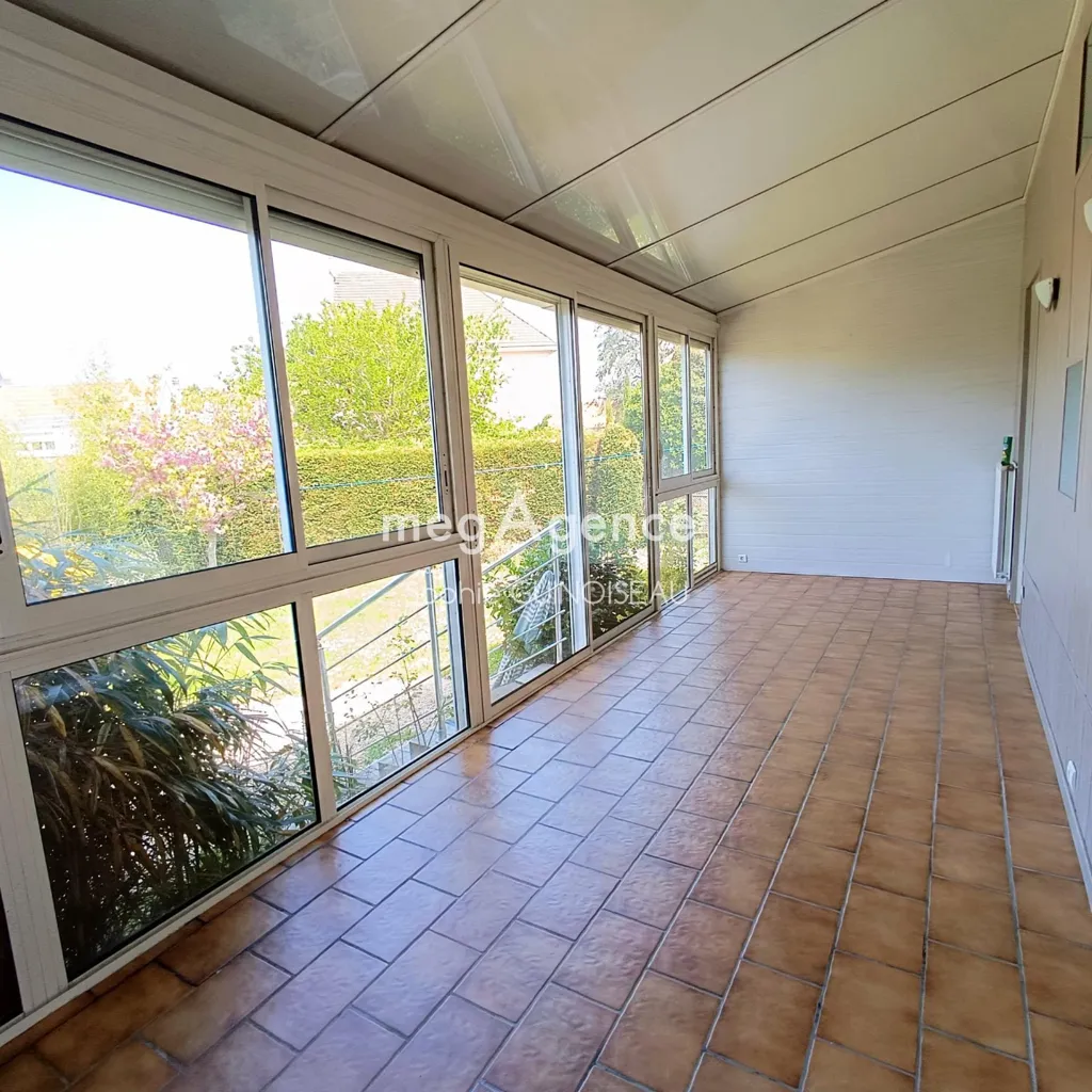 Terrasse - Maison avec Jardin à Cholet