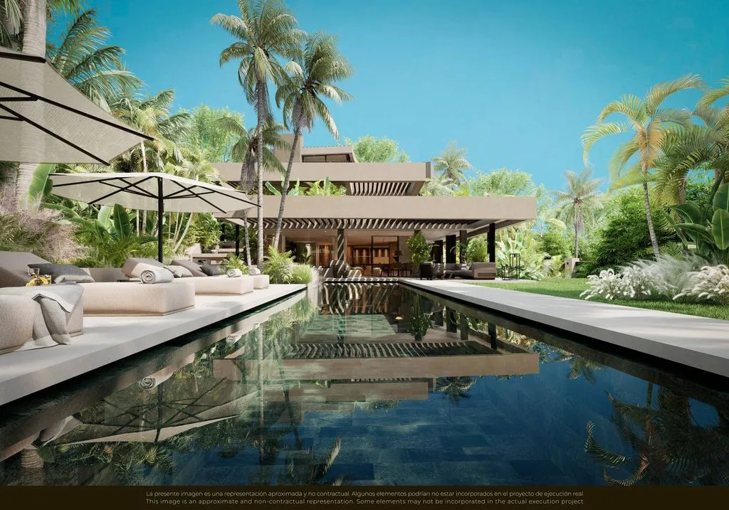 Pool - Luxury Villa with Infinity Pool in Nueva Andalucía