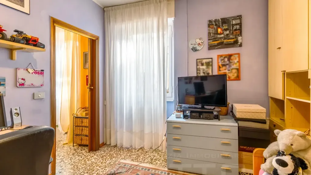 Bureau - Semi-detached House with Workshop in San Maurizio d'Opaglio