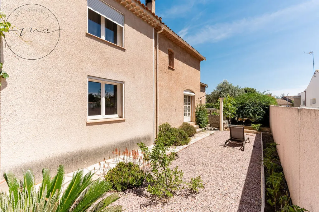 Giardino - Provençal Style House with Pool in Lignan-sur-Orb