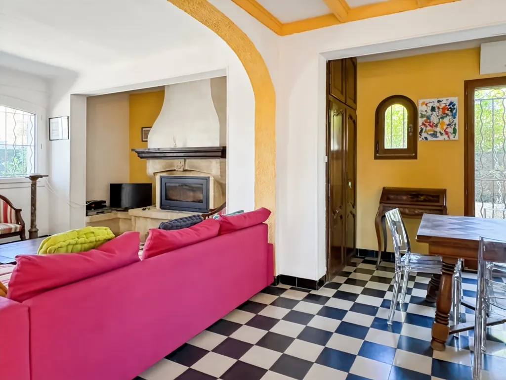 Living Room - Character Provençal House with Pool in Château-Gombert